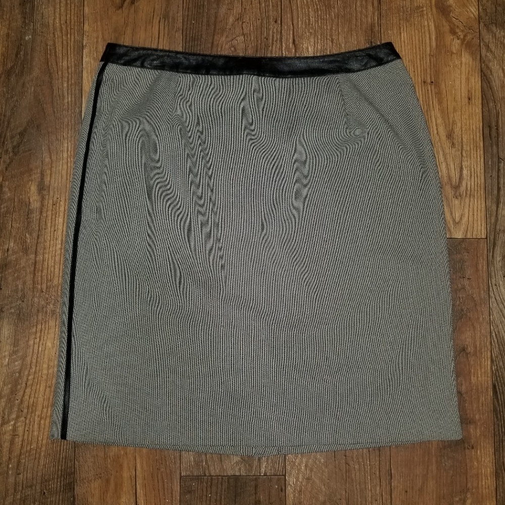 Sz 16 Norton McNaughton Faux Leather Mini Skirt